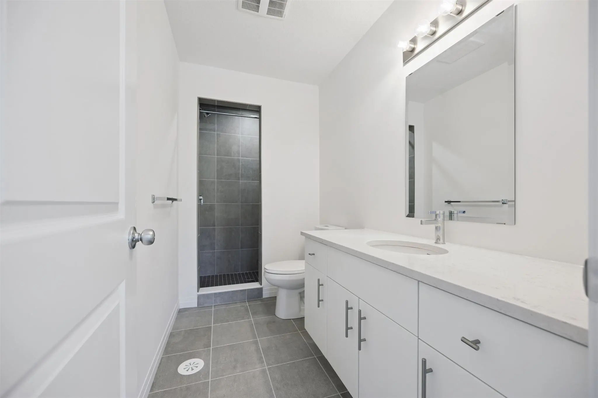 37-Thatcher Dr 037